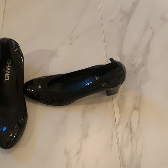 Chanel black shoes 39 - Picture 2 of 3